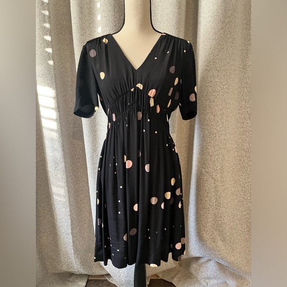 HD in Paris Polkadot Dress - Picture 1 of 7